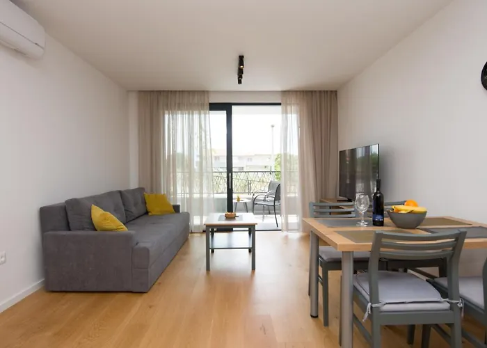 Sea Note-makarska By Guide Appartement *