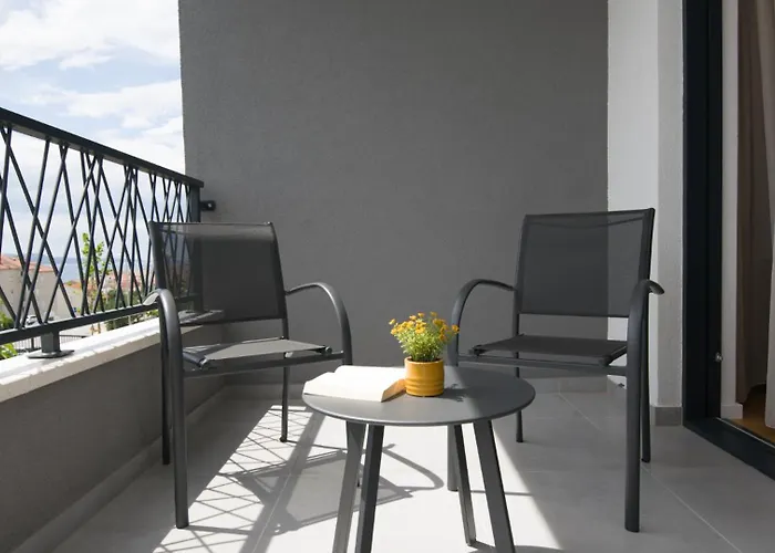 Sea Note-makarska By Guide Makarska